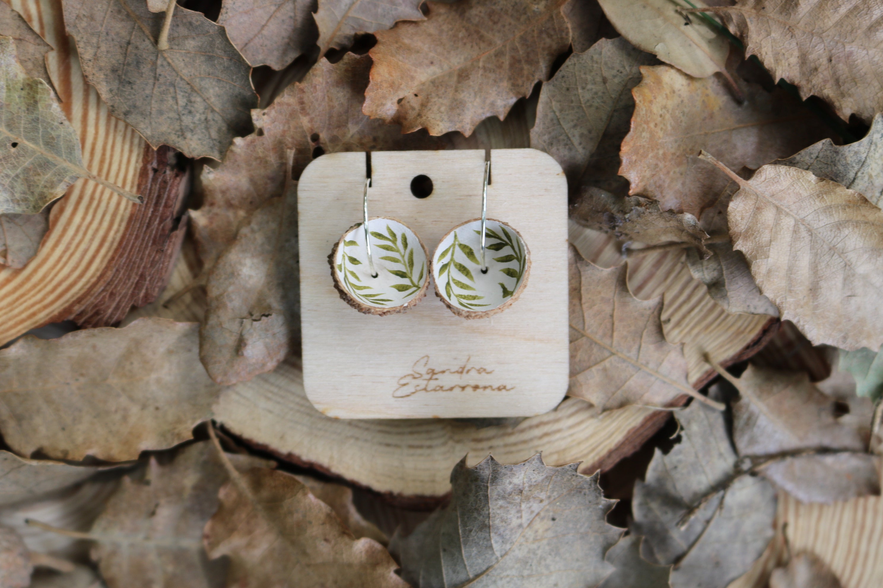 Pendientes de bellota · Savia