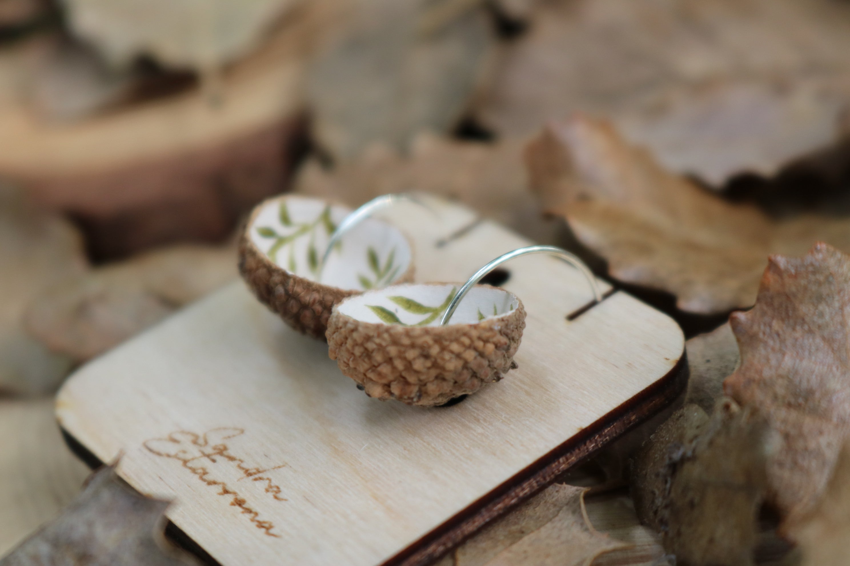 Pendientes de bellota · Savia