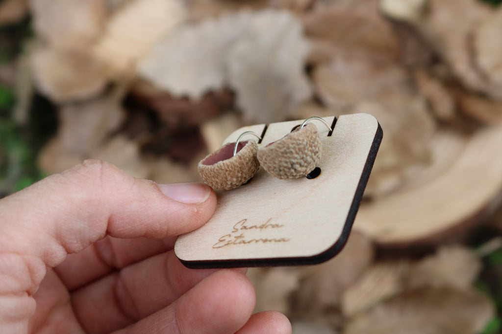 Pendientes de bellota · Crisálida