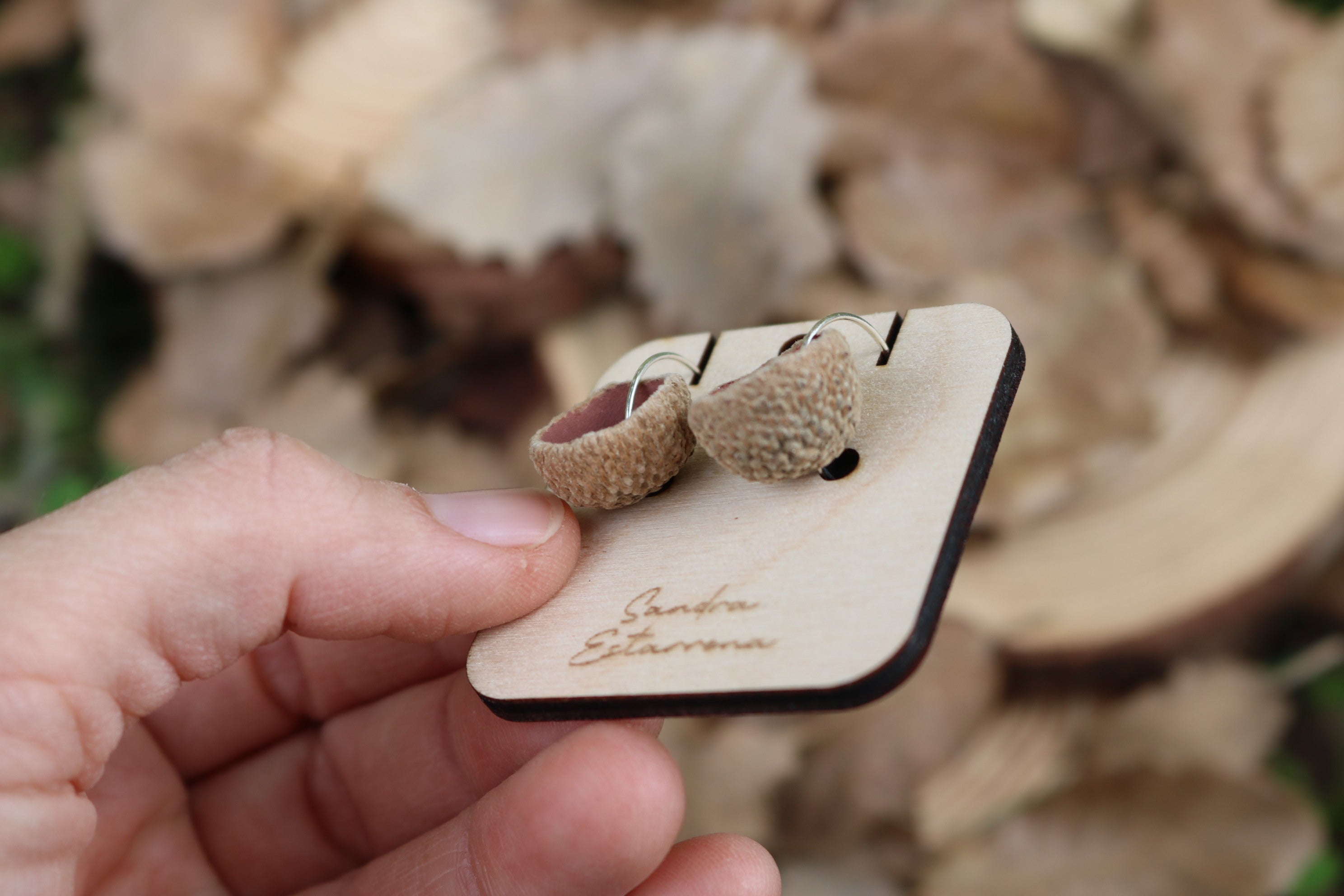 Pendientes de bellota · Crisálida