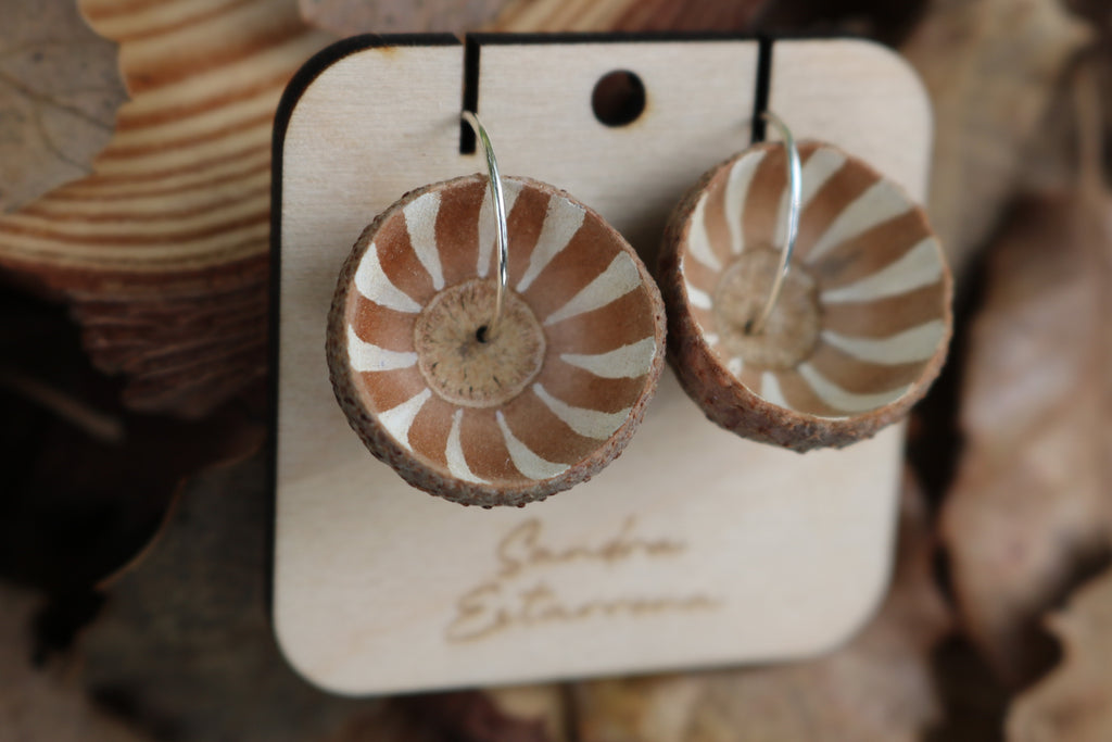 Pendientes de bellota · Llum