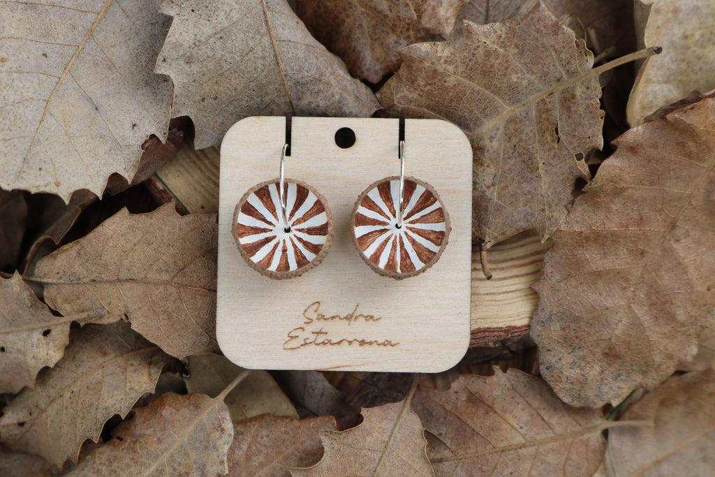 Pendientes de bellota · Iris