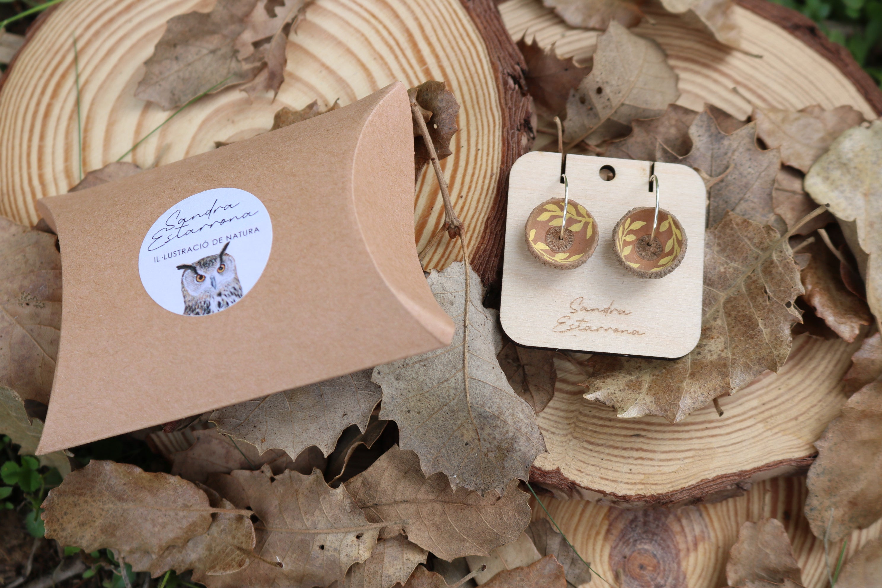 Pendientes de bellota · Éter