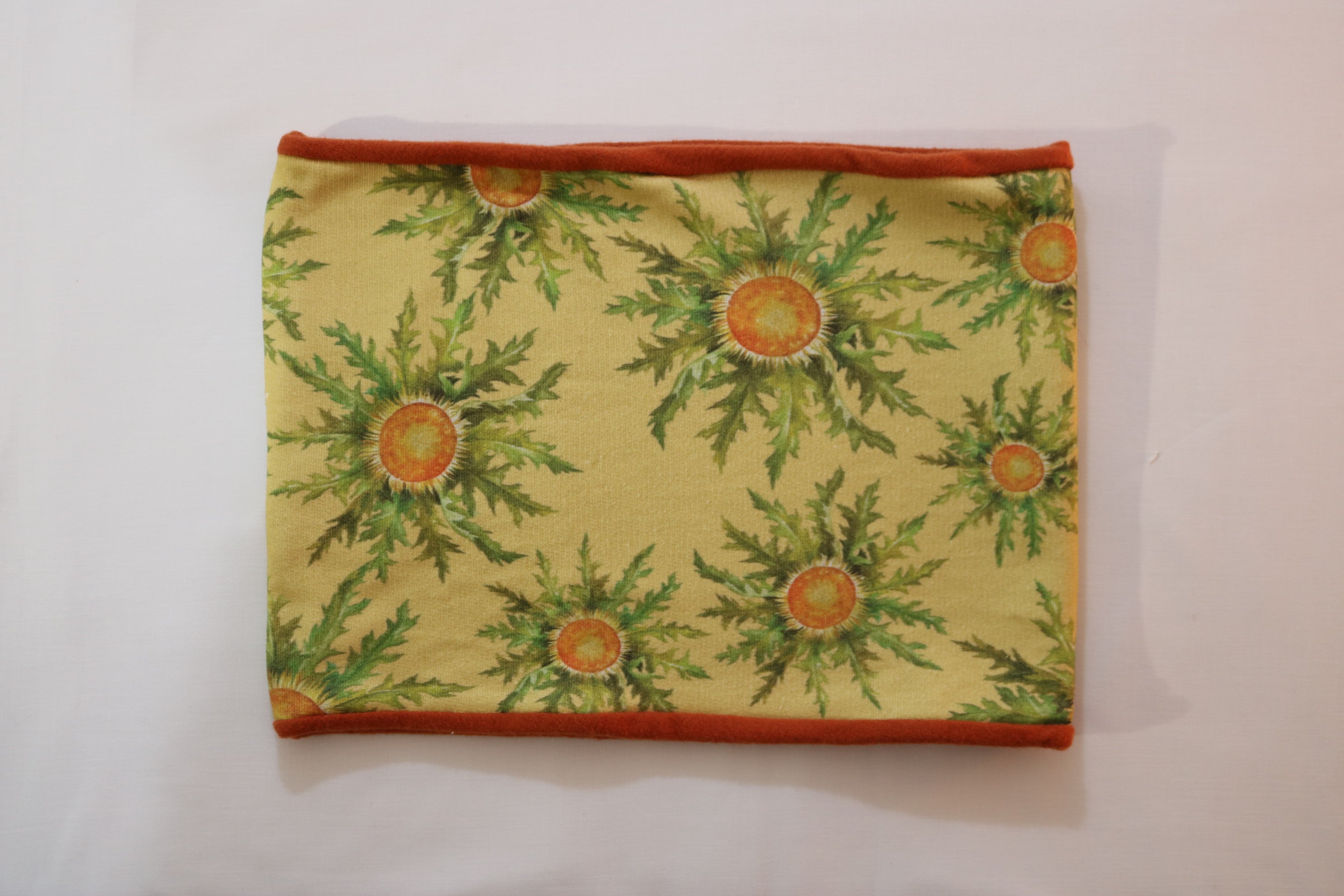 Cuello eguzkilore ocre