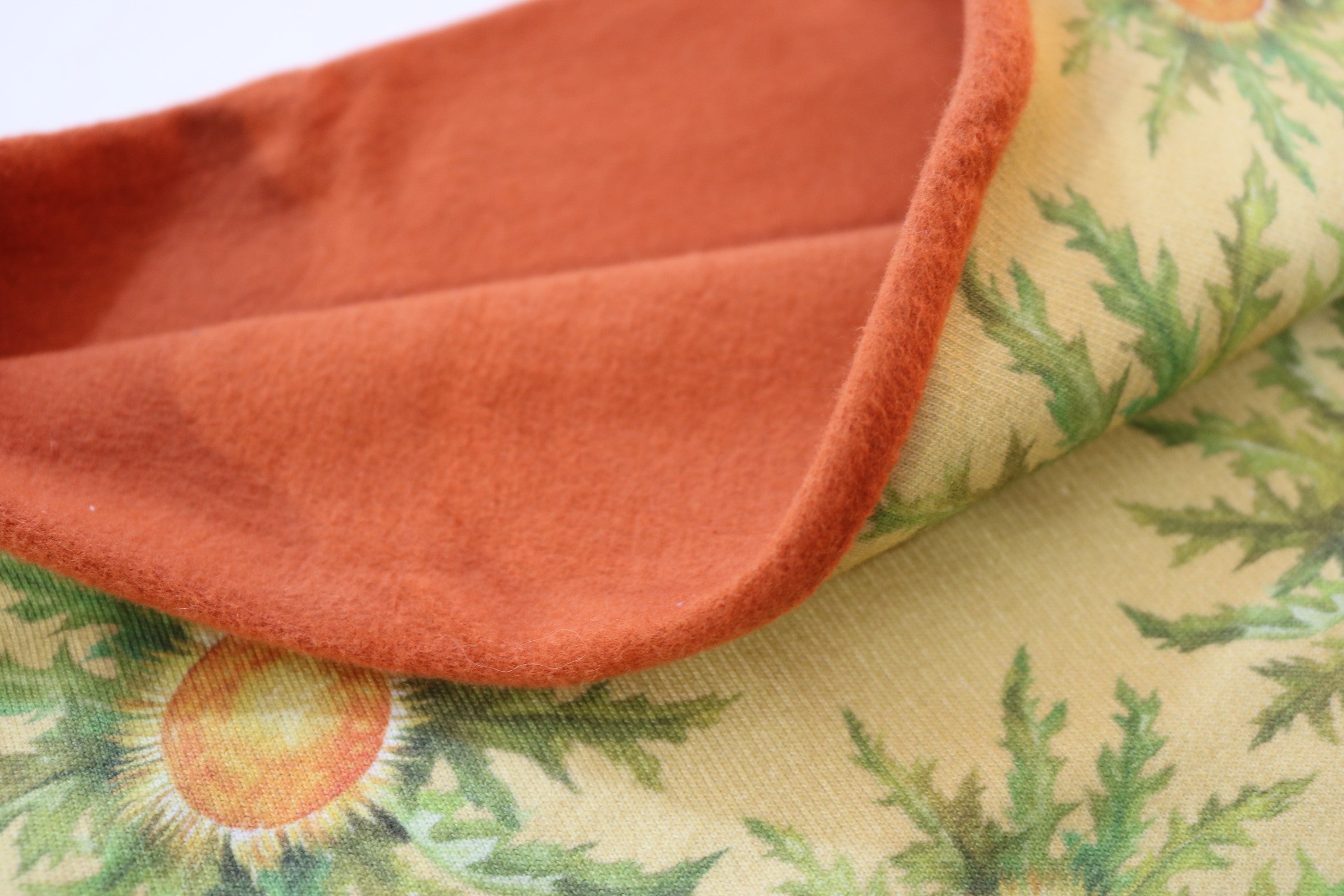 Cuello eguzkilore ocre