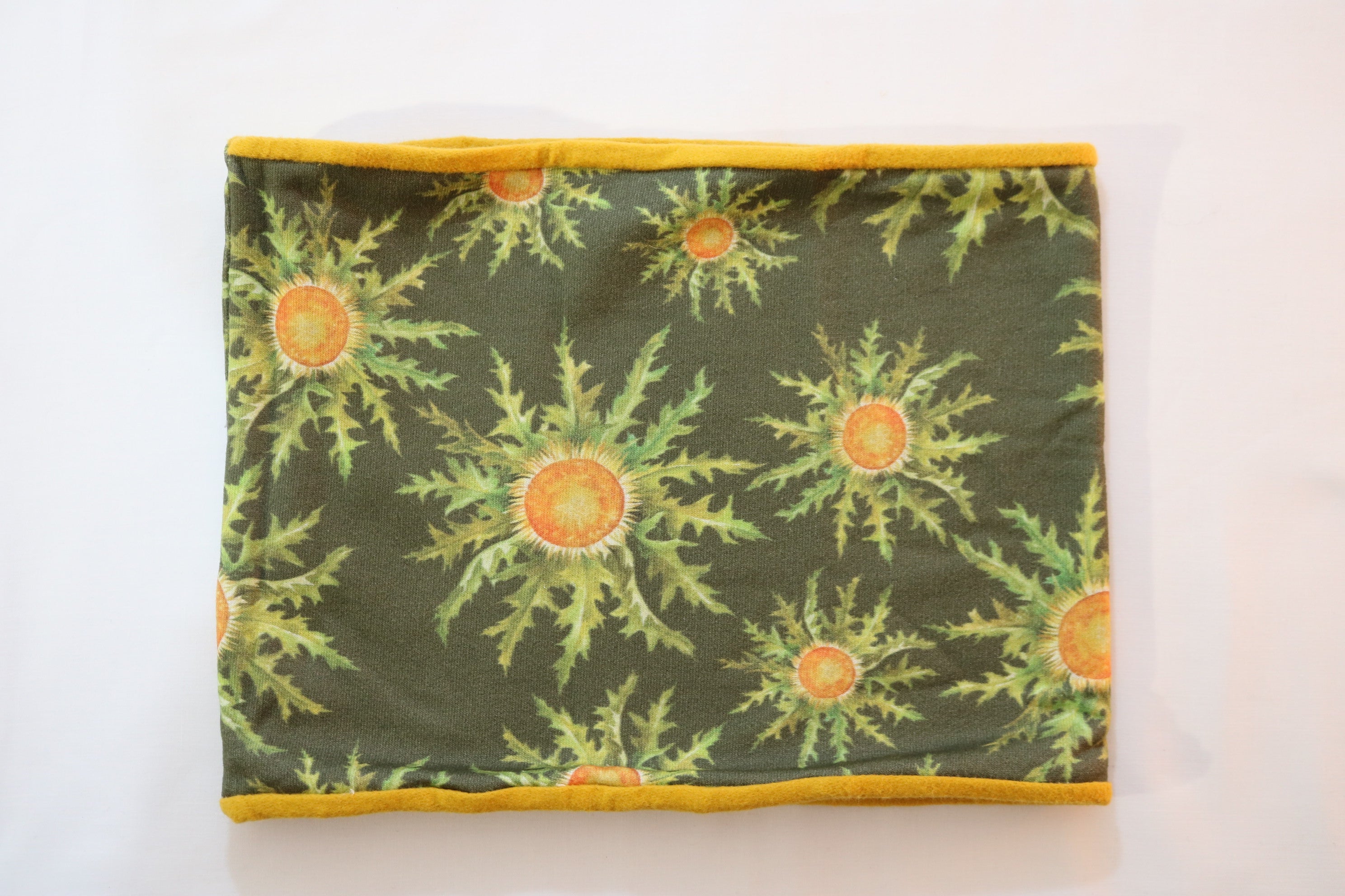 Cuello eguzkilore verde